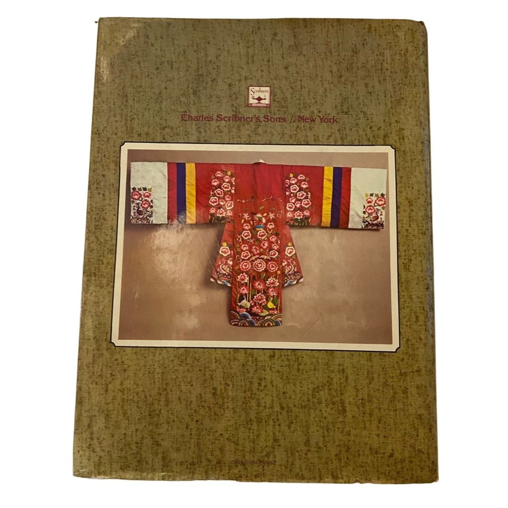 The Art of Oriental Embroidery : History, Aesthetics, and Techniques Chung HC - Picture 2 of 5